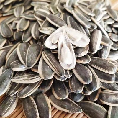 990,9% чистоты Семена подсолнечника для создания вкусных закусок и удовлетворения потребностей клиентов